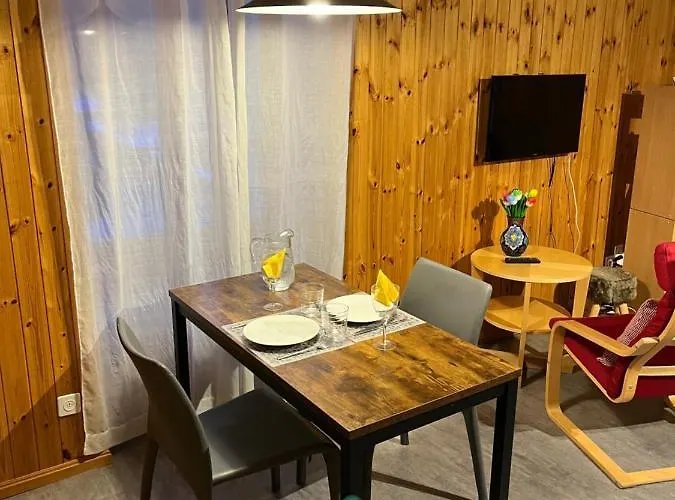 Au Village D'evolene, Tres Joli Calme Et Ensoleille Evolène